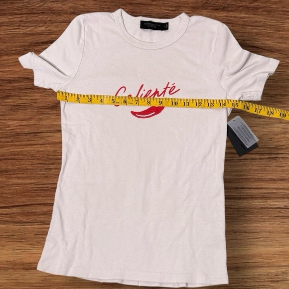 Junk Food Clothing Women’s 
CALIENTE PEPPER Logo Super‎ Slim Distressed Tee Sz S - Picture 7 of 9